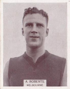 1933 Wills's Victorian Footballers (Large) #162 Archie Roberts Front